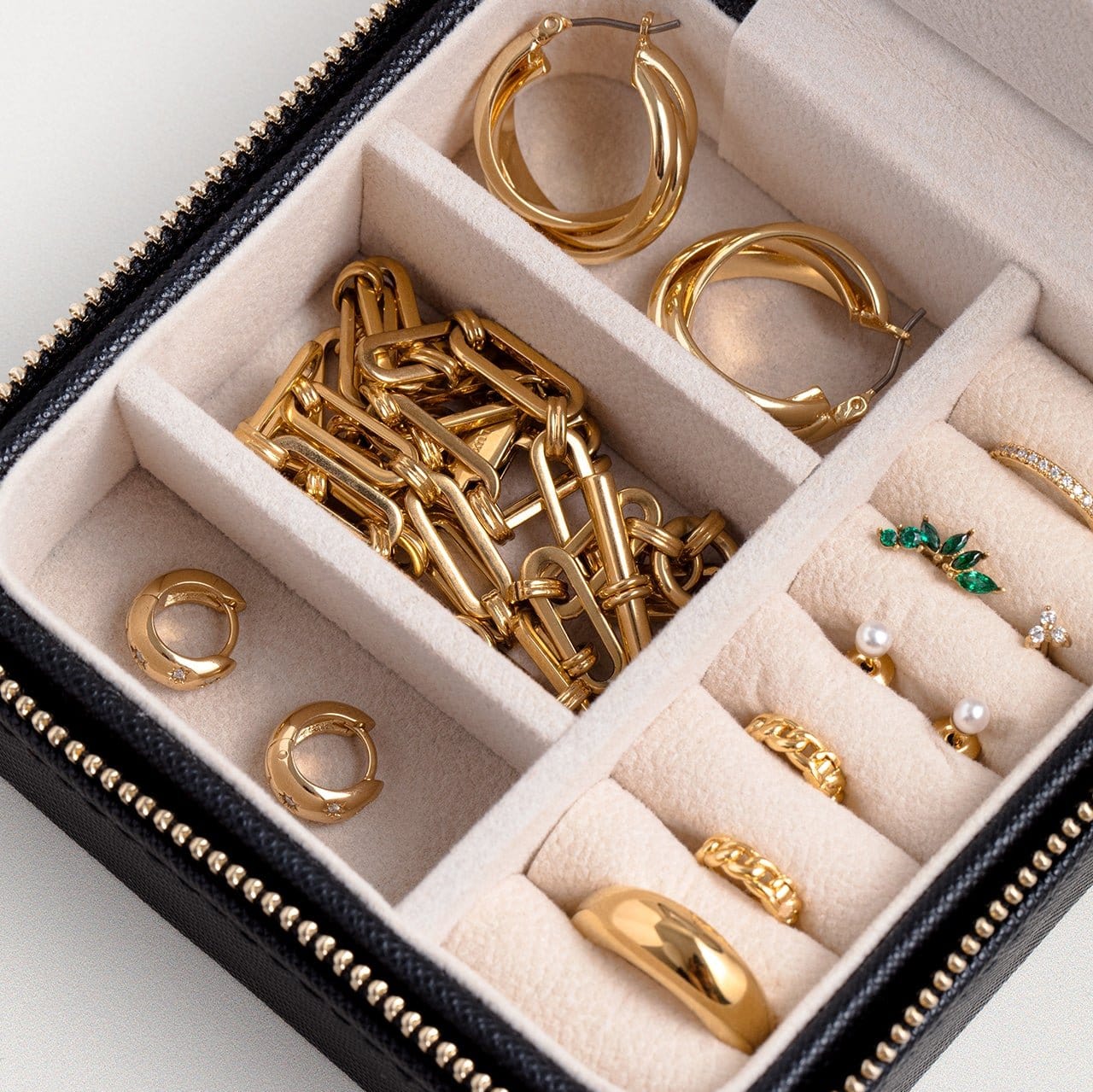Black Jewellery Storage Box - Image 4