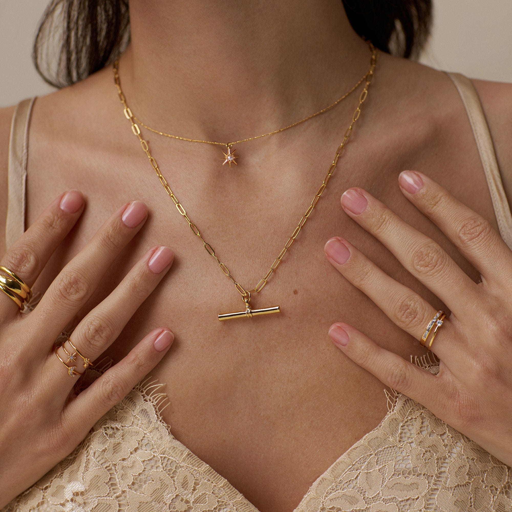Chunky T-Bar Mid Length Necklace - Image 2