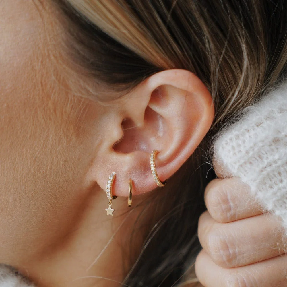 Clean Metal Huggie Hoop Earrings - Gold - Image 5