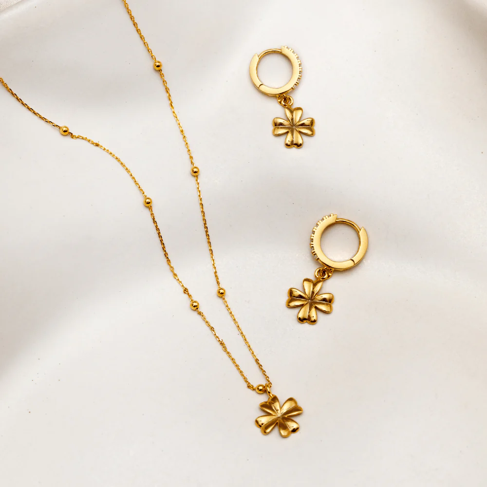 Clover Charm Necklace - Image 3