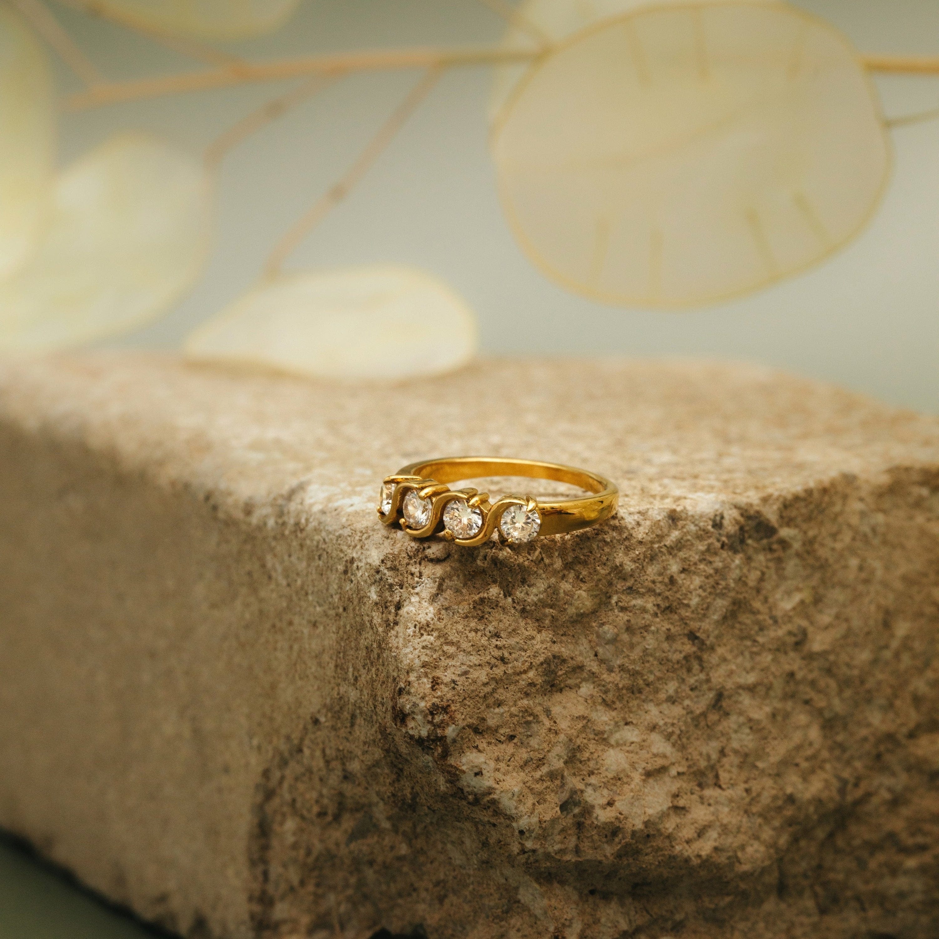 Crystal Set Wave Ring - Image 3