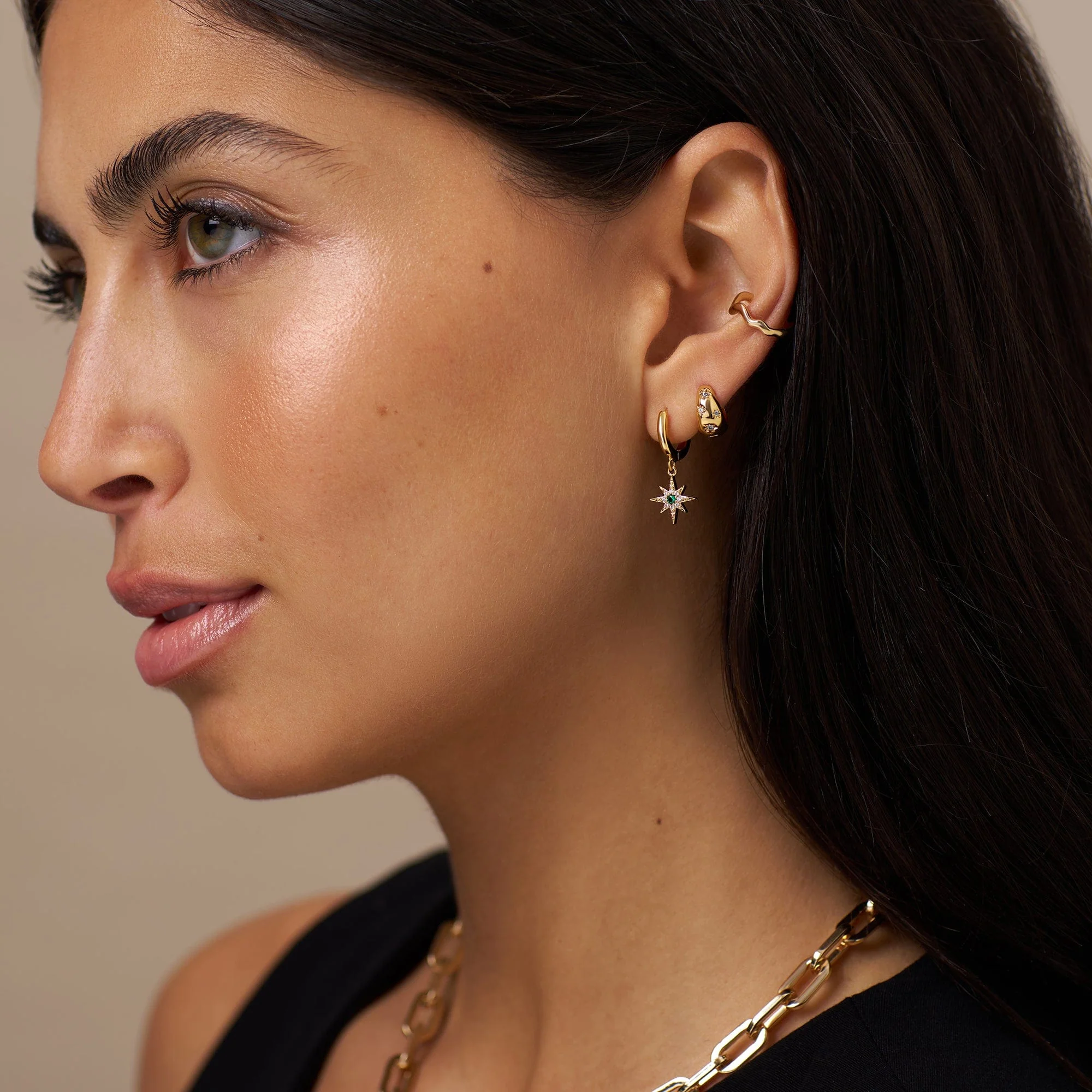 Emerald Starburst Pavé Huggie Hoop Earrings - Image 2