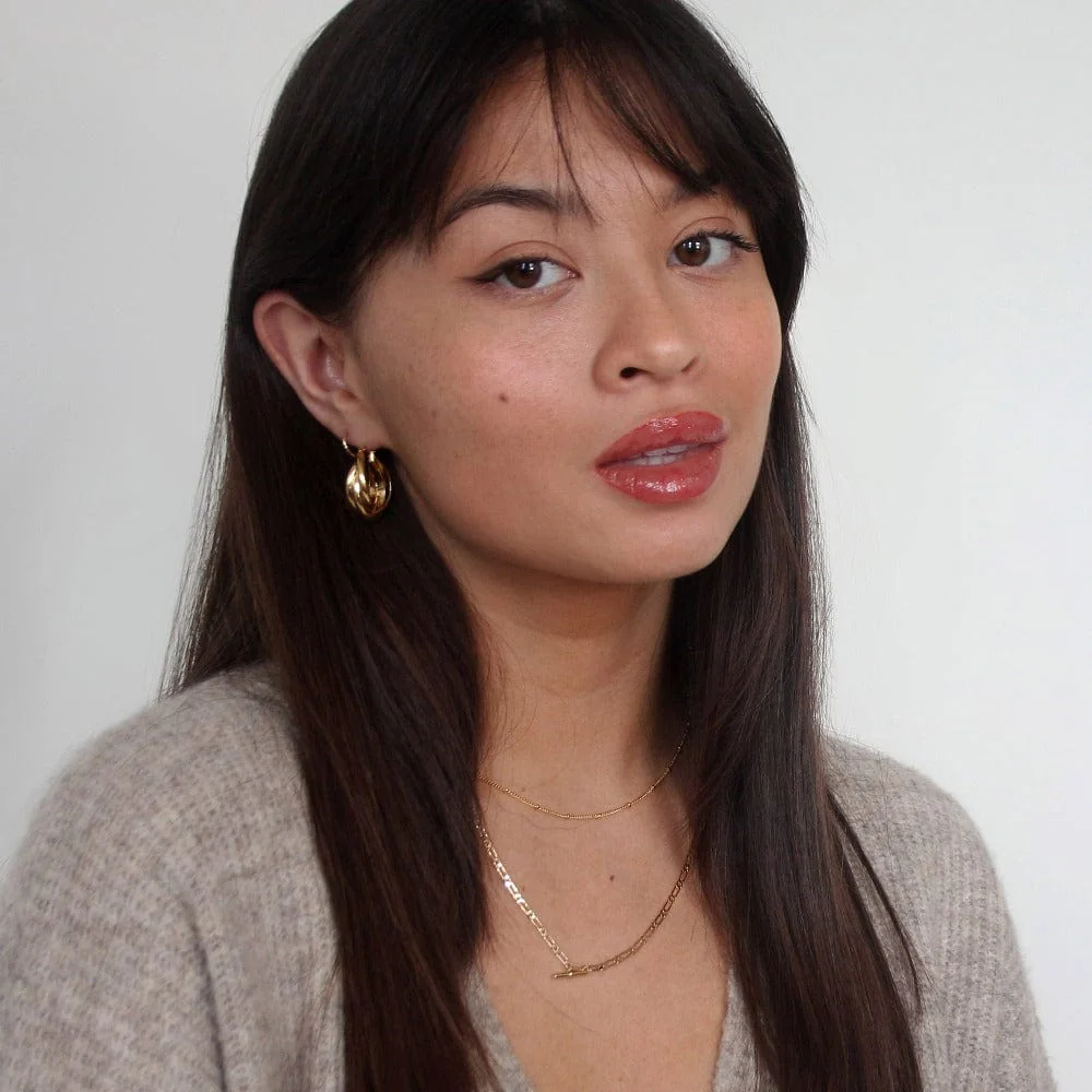Interlocking Hoop Earrings - Gold - Image 4