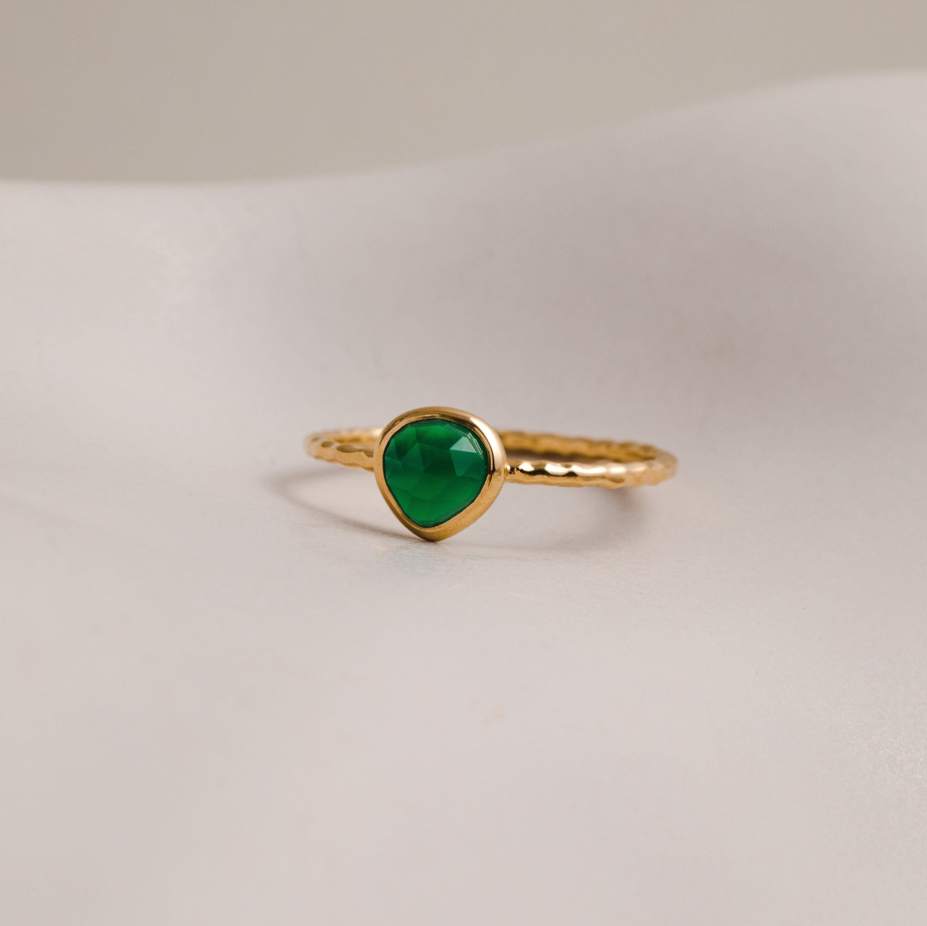 LUXE Green Onyx Teardrop Ring - Image 3