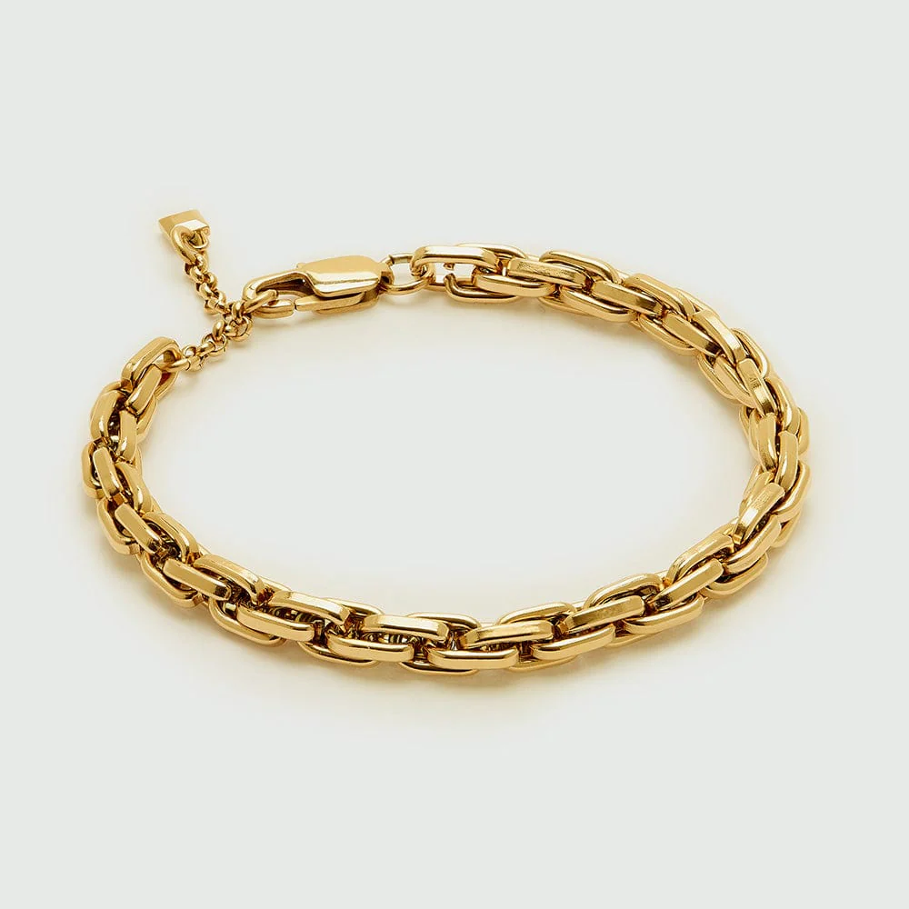 LUXE Interlocking Link Chain Bracelet - Gold - Image 4