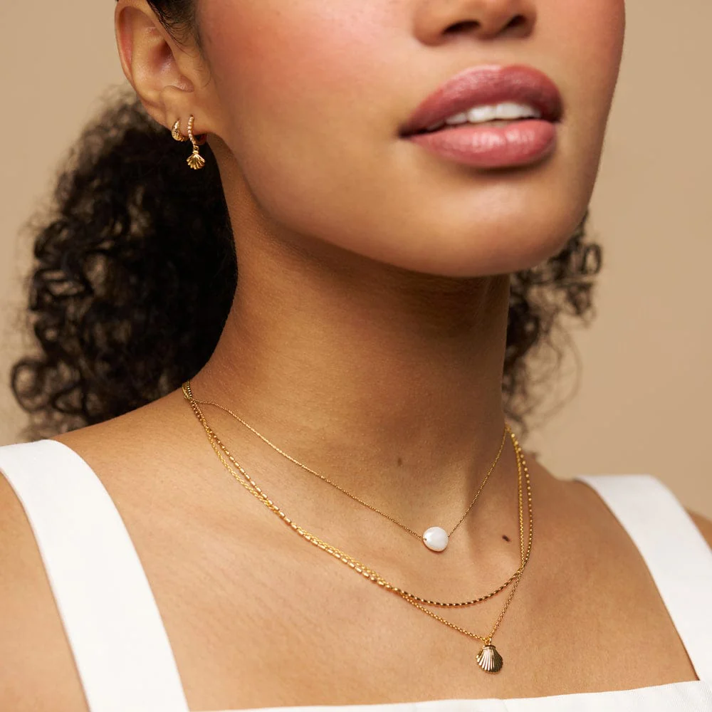Pearl & Shell 3-Row Necklace - Image 2