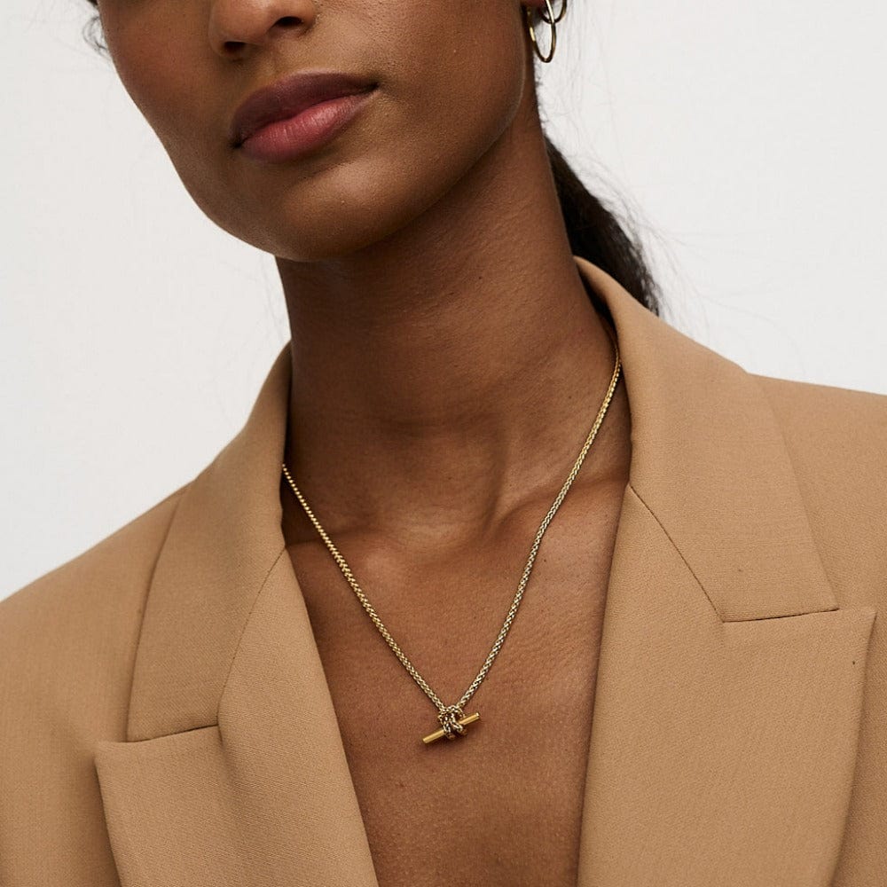 T-Bar Chain Knot Necklace - Gold - Image 3