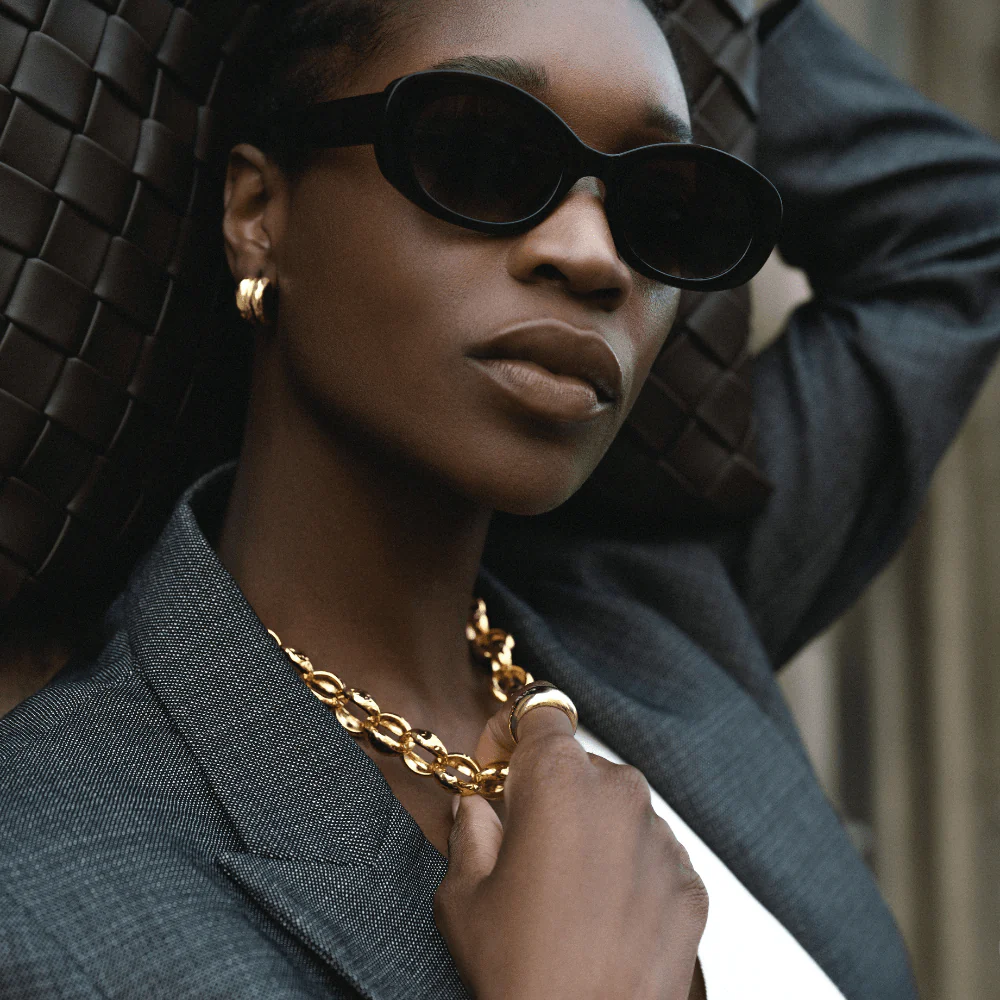 Textured Jumbo Link Necklace - Image 2